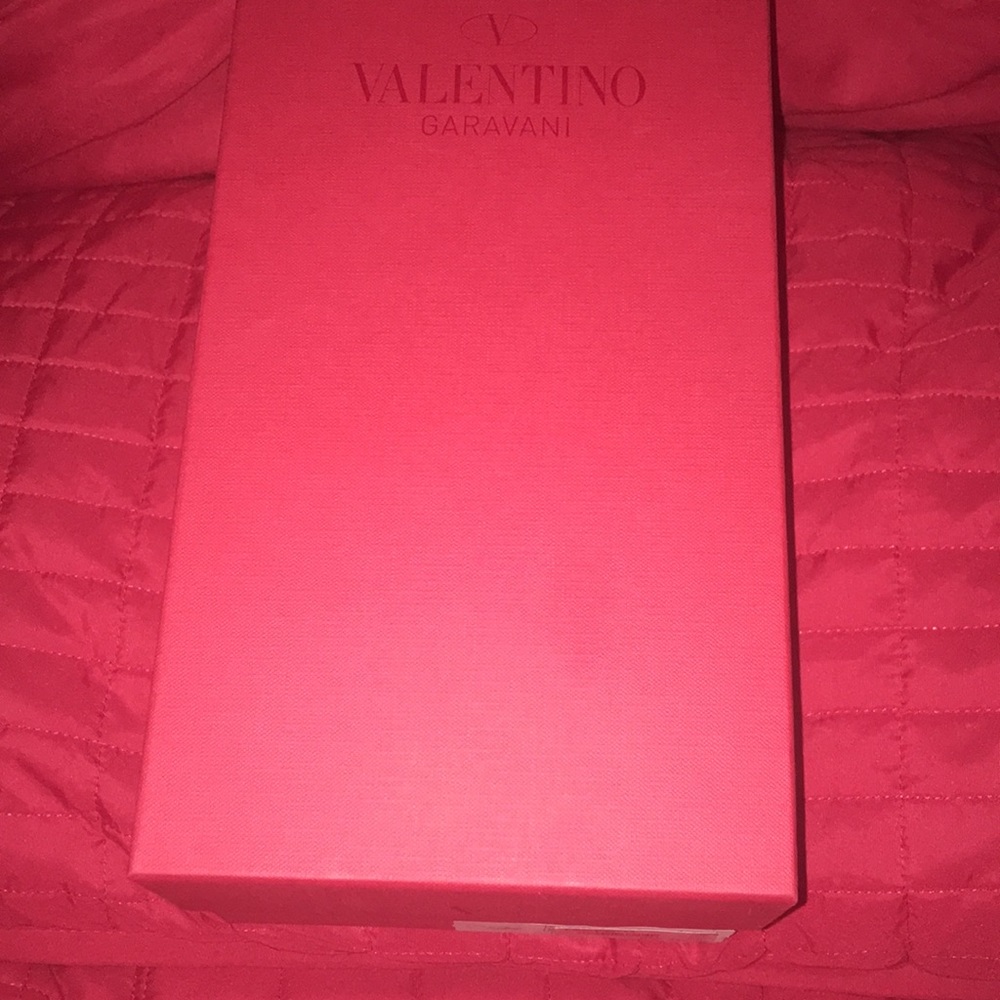 💥💥FLASH SALE 💥 NEW YEAR VALENTINO SPECIAL $225